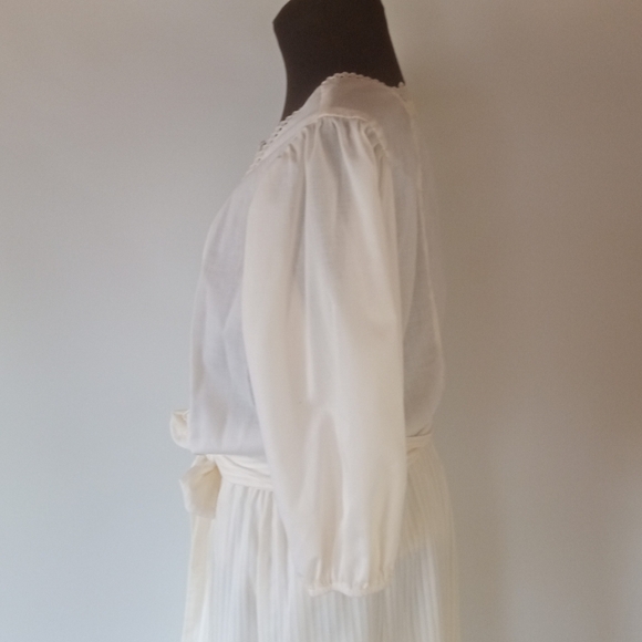 VNT 2pc Skirt Set (0228) - Picture 11 of 14